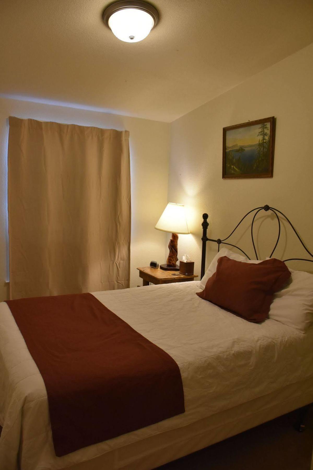 Yellowstone River Suites Gardiner Exterior photo